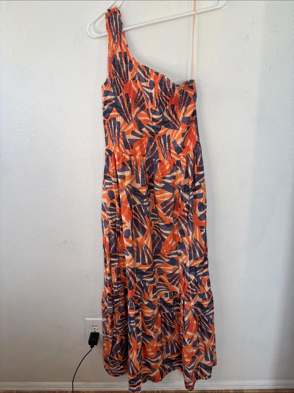 Nine West One-Shoulder Leaf-Print Maxi Dress in Orange and Navy -722sku